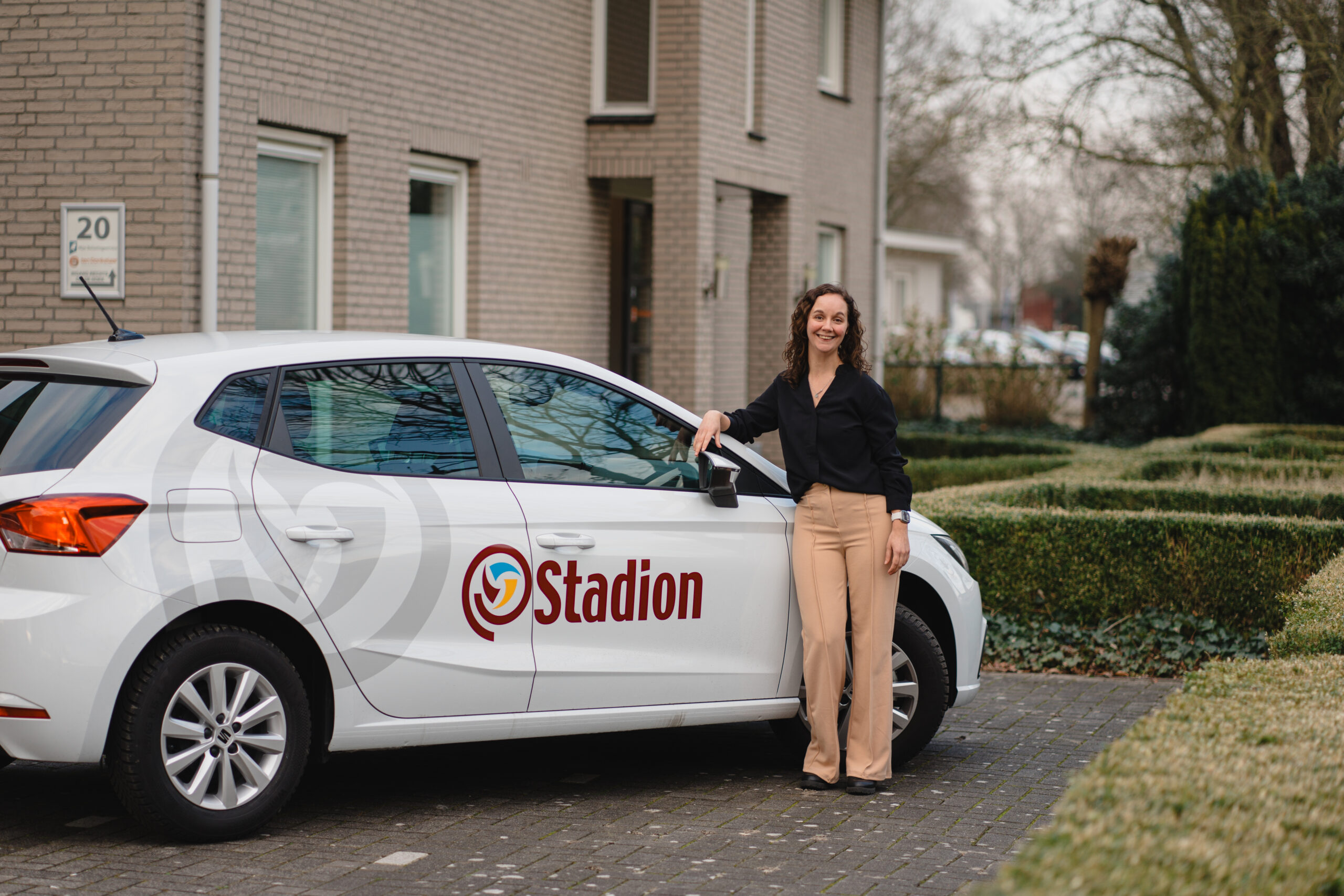 Opening: Stadion Uitzenden Helmond